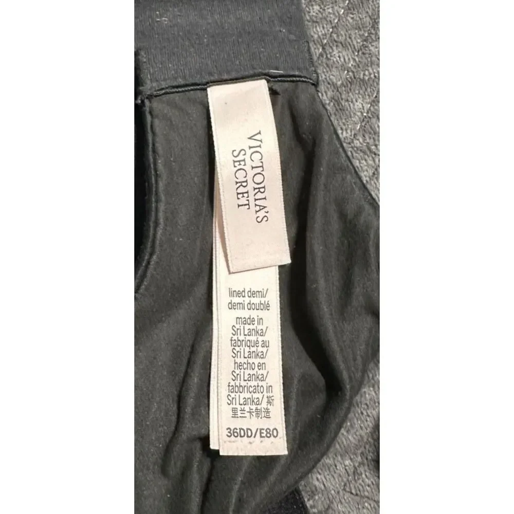 Victoria's Secret Lined Demi Smooth Black Bra Sz 36DD